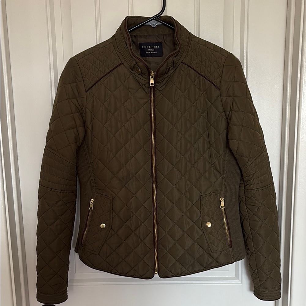 Love Tree Women's Olive Quilted Utility Jacket